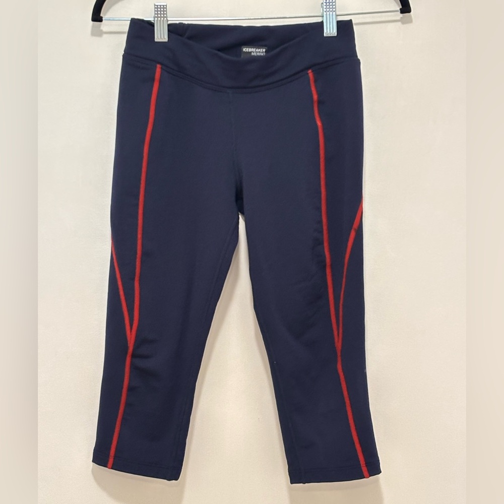 COPY - Icebreaker Merino Wool blend basic. Color Dark Blue almost black. Size XS